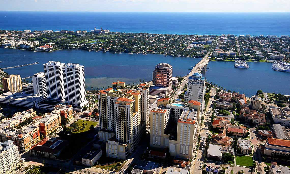Aerial-view-City-of-Palm-Beach-Fl